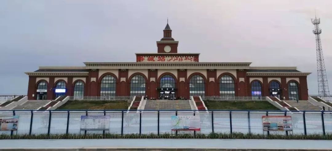 邯鄲到塔城物流公司-邯鄲至塔城專線讓你那些擔(dān)心不再困惑